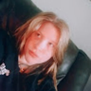 Meet your Posher, Theryn